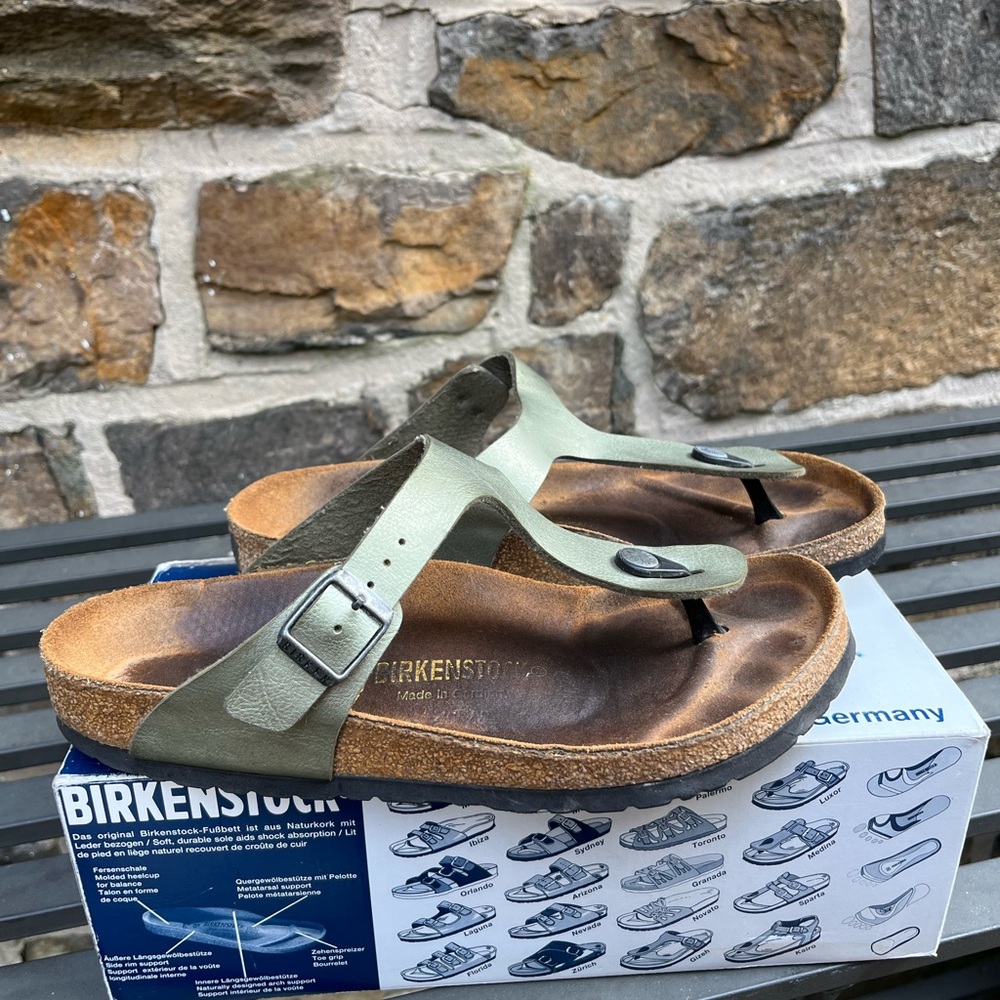 Birkenstock Gizeh Sandals